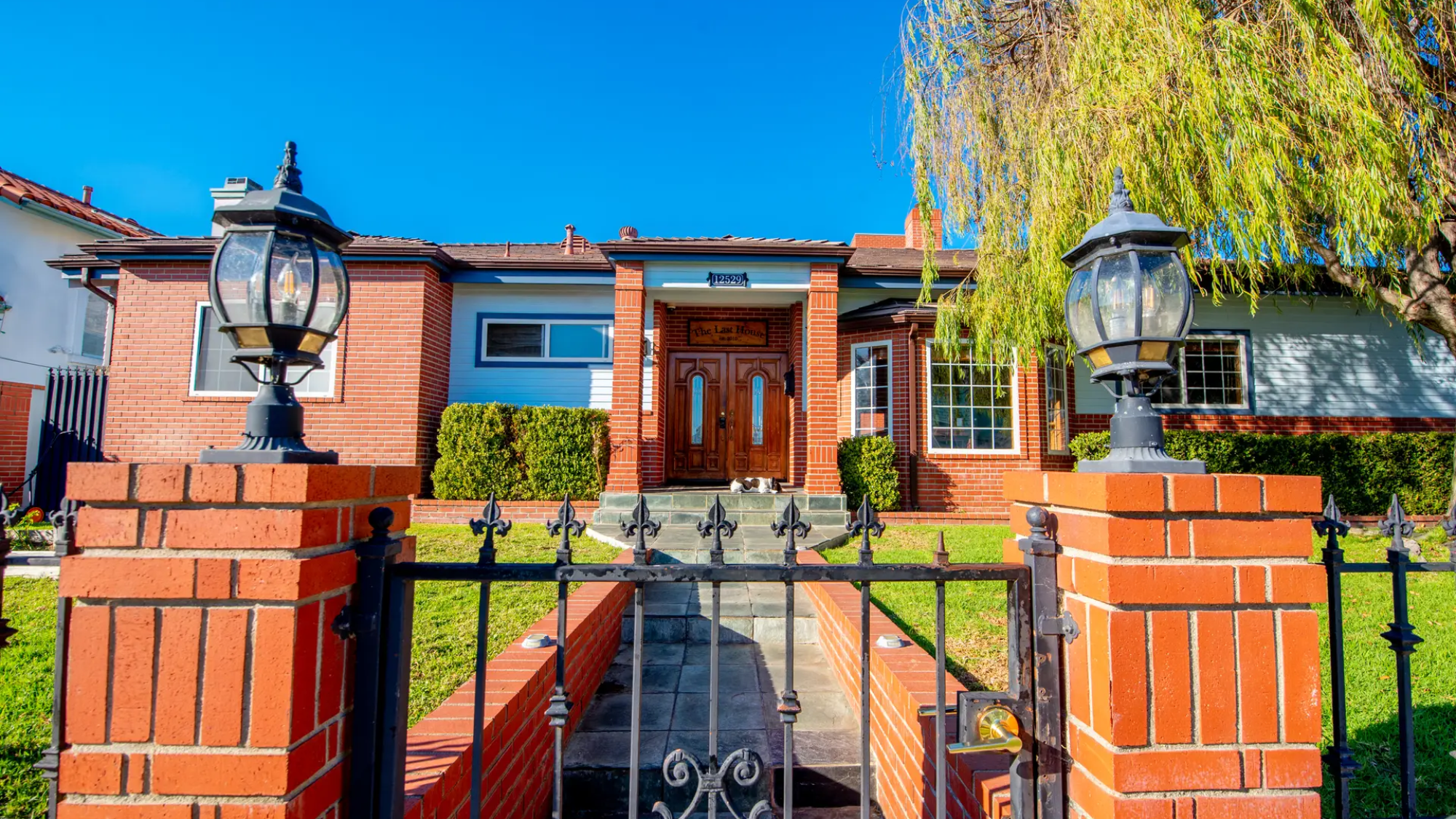 The Last House sober living, a place that recovering addicts and alcoholics can call home.