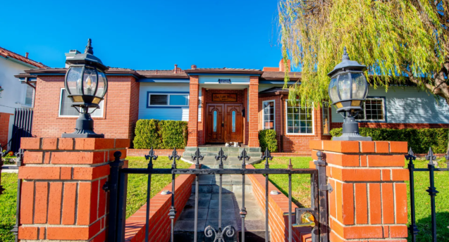 The Last House sober living, a place that recovering addicts and alcoholics can call home.