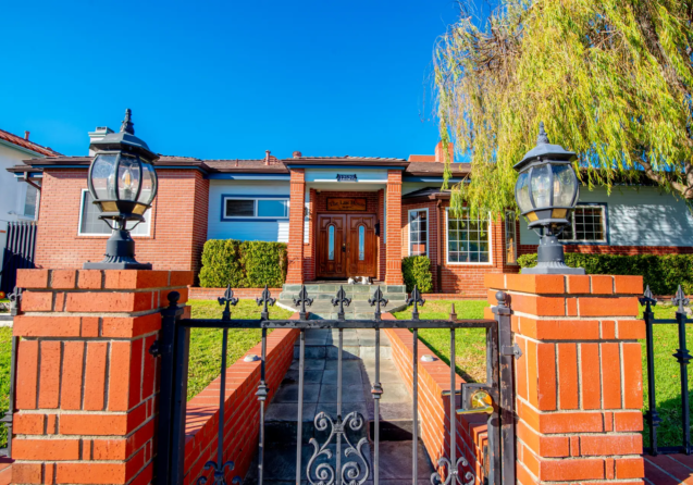 The Last House sober living, a place that recovering addicts and alcoholics can call home.